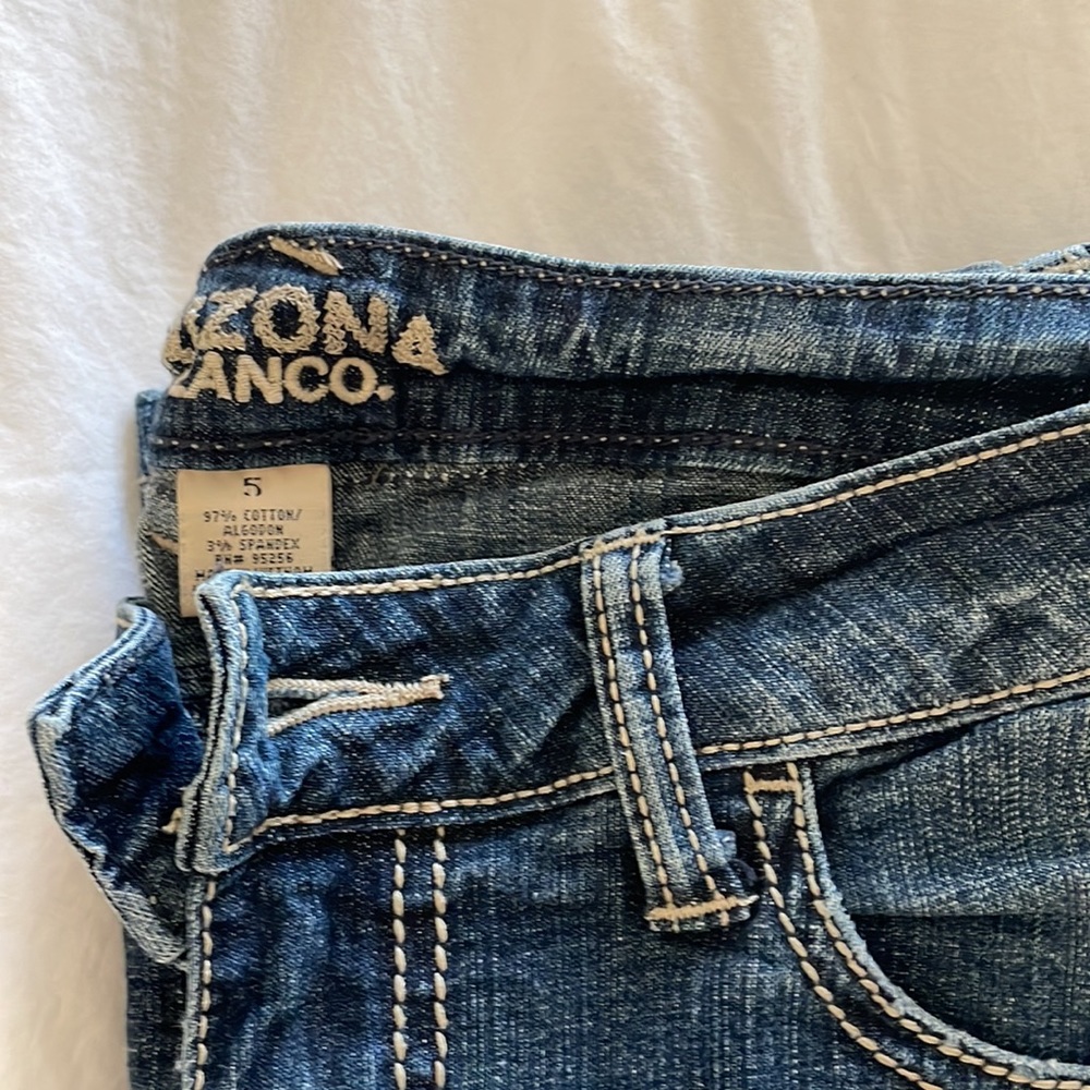 4 Jean bundle - Picture 5 of 5